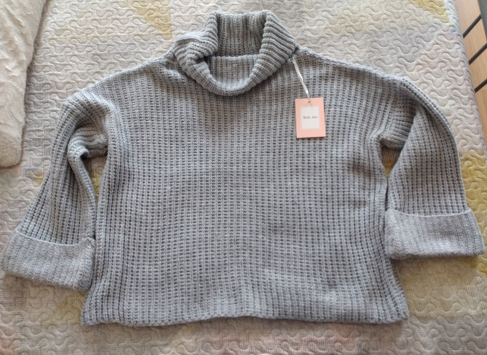 Camisola nova marca Ana