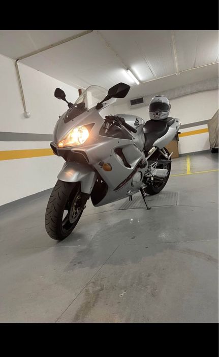 Mota Cbr 600 F4i