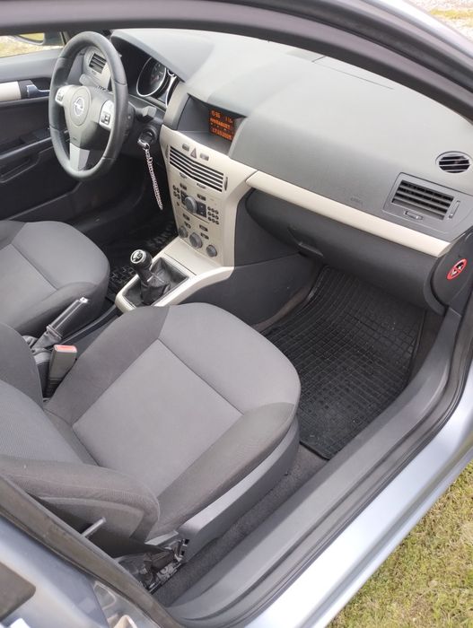 Opel astra H 1.6 Lpg