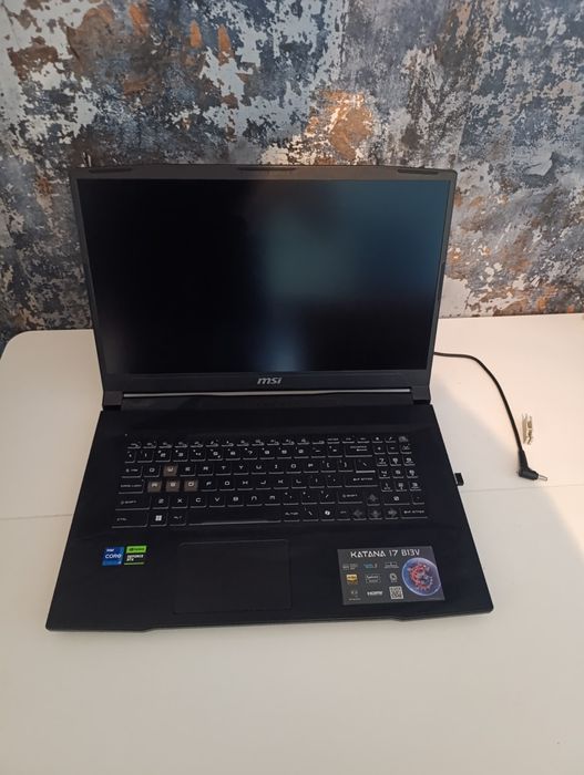 Msi katana 17 laptop z gwarancją 17msc!