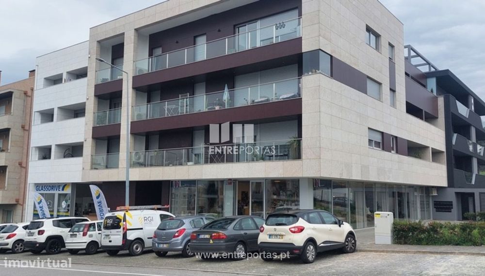 Venda de excelente apartamento T2, Feitosa, Ponte de Lima