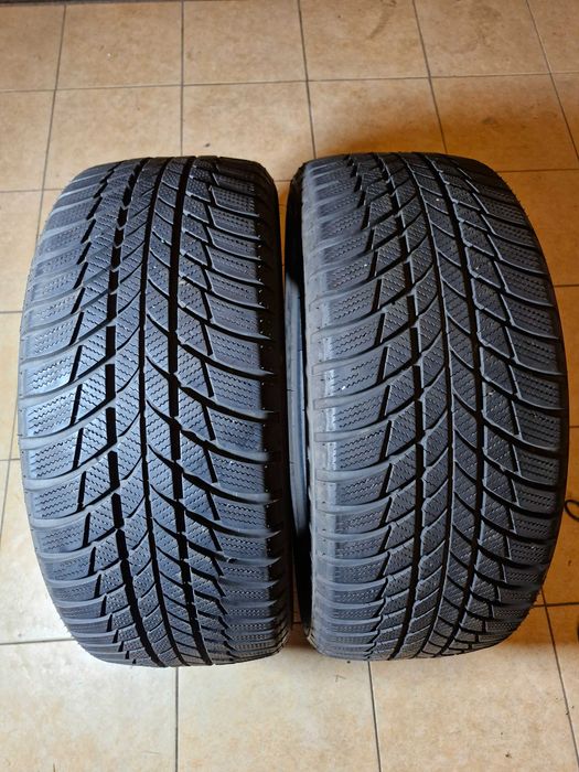 Para opon zimowych Bridgestone Blizzak LM001 225/50 R17