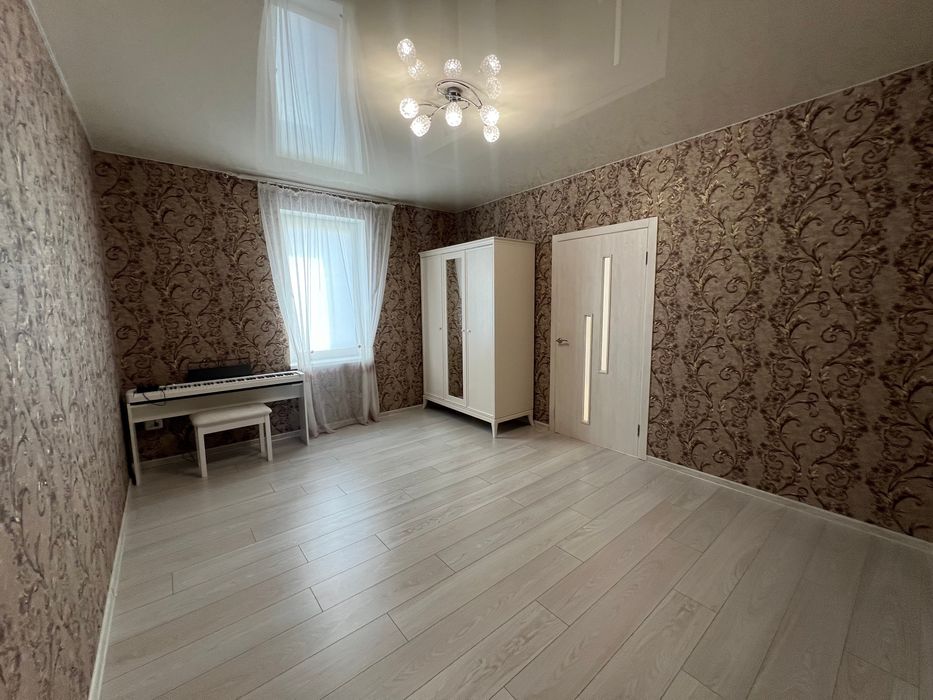 БЕЗ КОМІСІЇ. Продаж будинку з ремонтос тв меблями