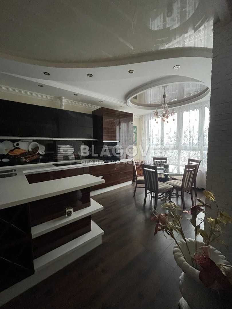 Продаж 3-кім квартири на вул Бориса Гмирі, 17