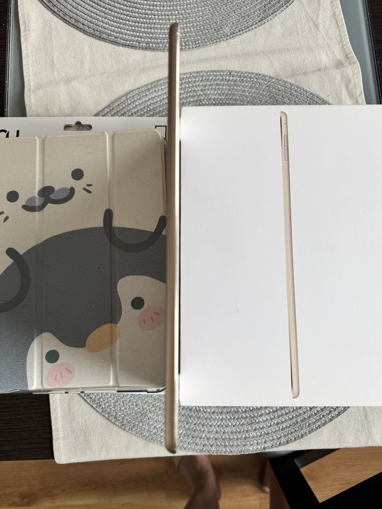 Ipad Air WIFI 16 gb Gold, model A1566