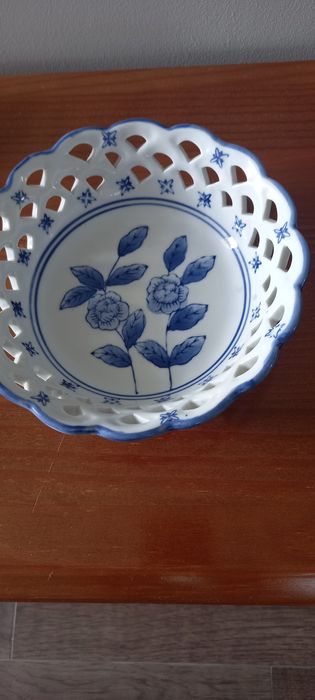 Taça decorativa em loiça