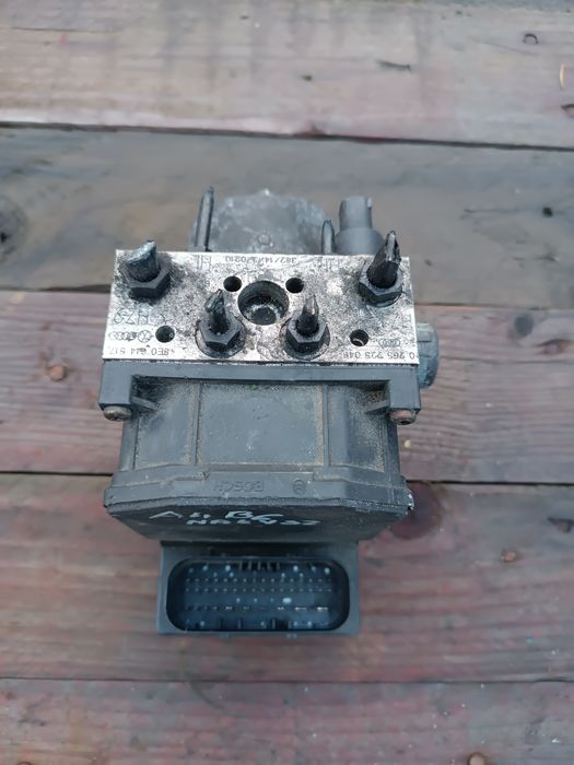 Pompa ABS audi a4 b6 8e0,614,517 Bosch 0265,950,011