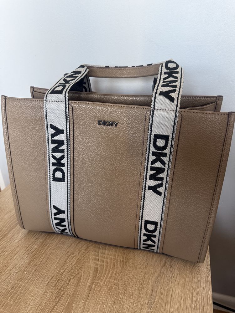 Nowa torebka DKNY - na dzień kobiet