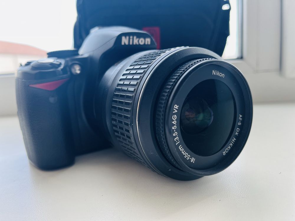 Фотоапарат/камера Nikon D3000