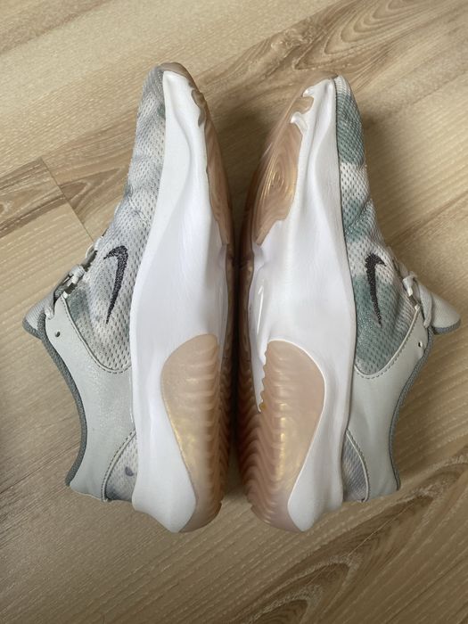 Nike Legend Essential 3 Next Nature Premium r. 38,5