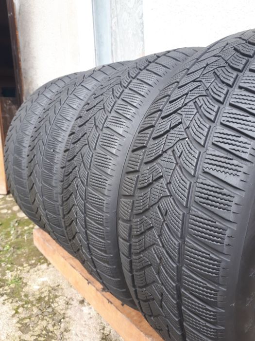 Зимові шини 235/55 R19 Dunlop winter sport 5 suv