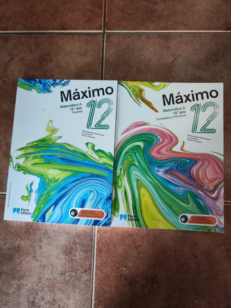 Manual escolar de Matemática: *Máximo 12* do 12° ano