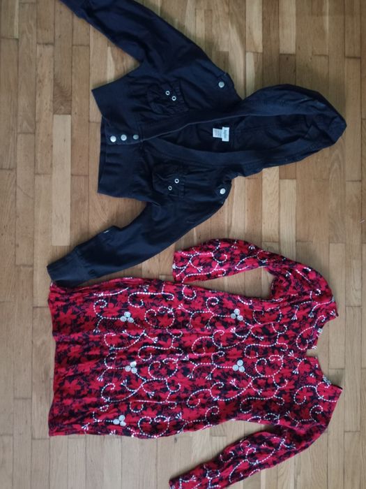 Одяг для підлітка чи дівчини. Розмір S. Для школи.