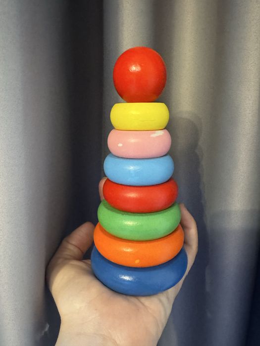 Пірамідка деревʼяна Монтесорі