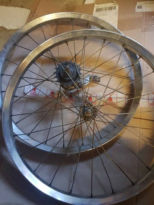 Koła ZZR wąski trapez 24 szprychy kpl