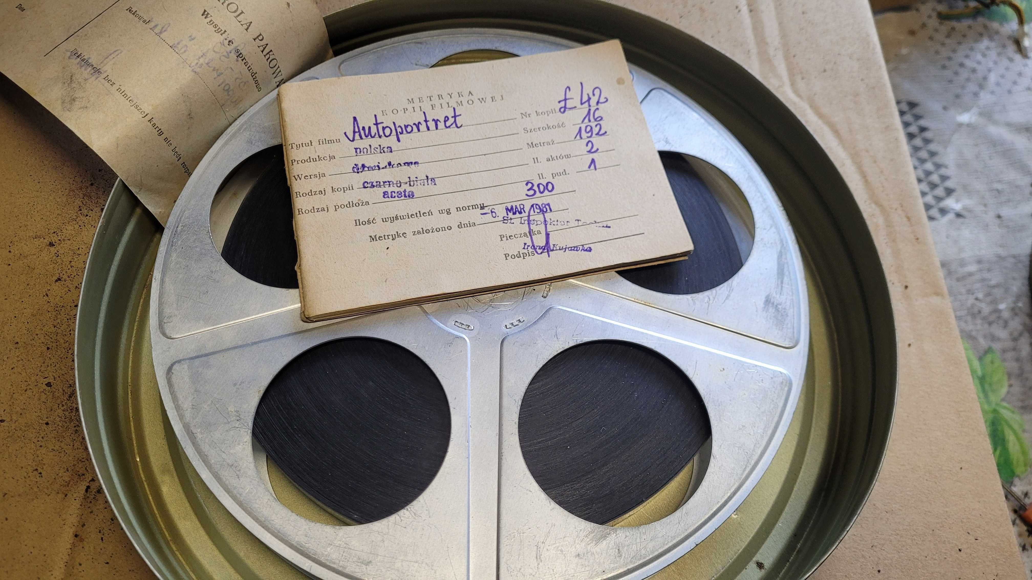 Szpule filmowe filmy na szpulach taśma filmowa 16 mm