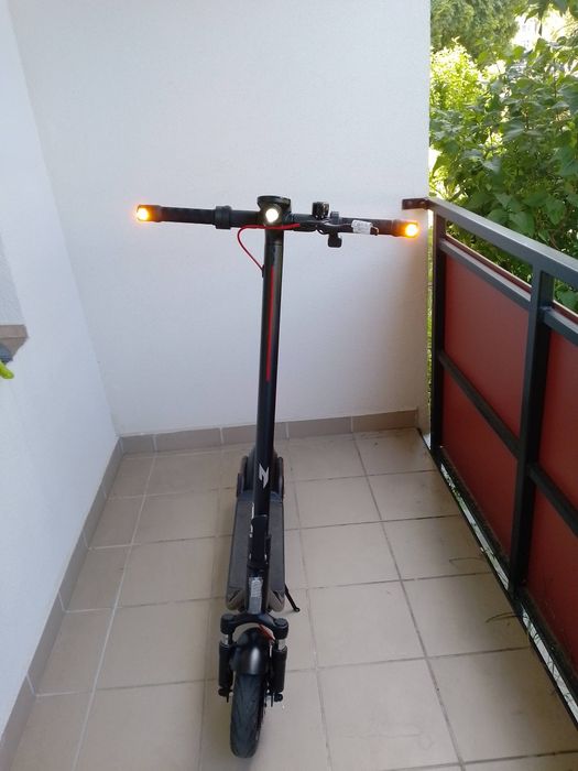 Hulajnoga Elektryczna Acer series 4