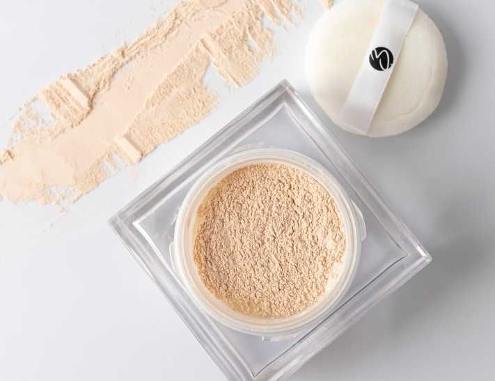 BLUR FIX Puder do twarzy ELEVER Cosmetics