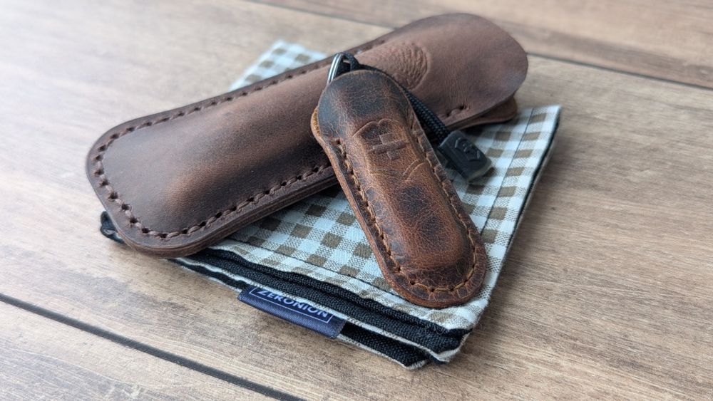 Чехол ручная работа натуральная кожа victorinox classic sd alox