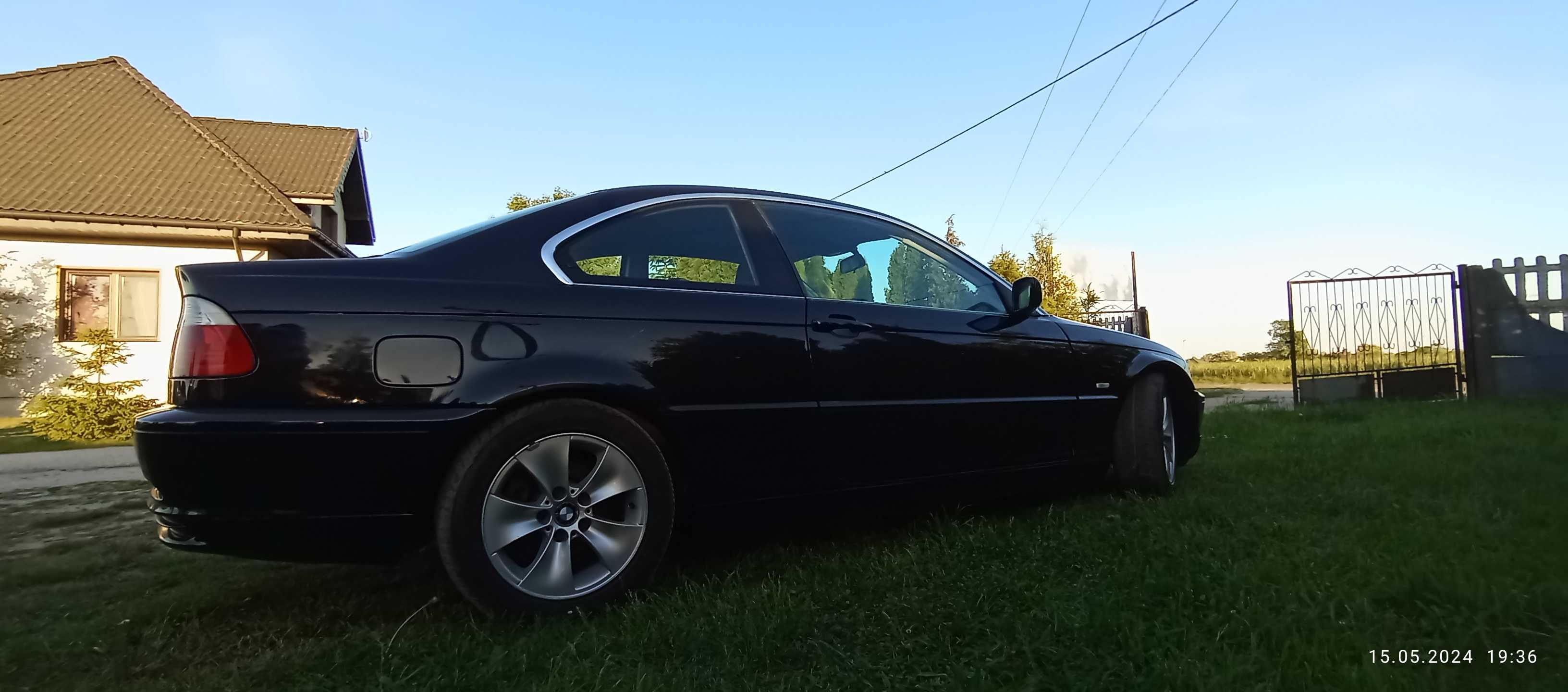 BMW E46 coupe czarna benzyna