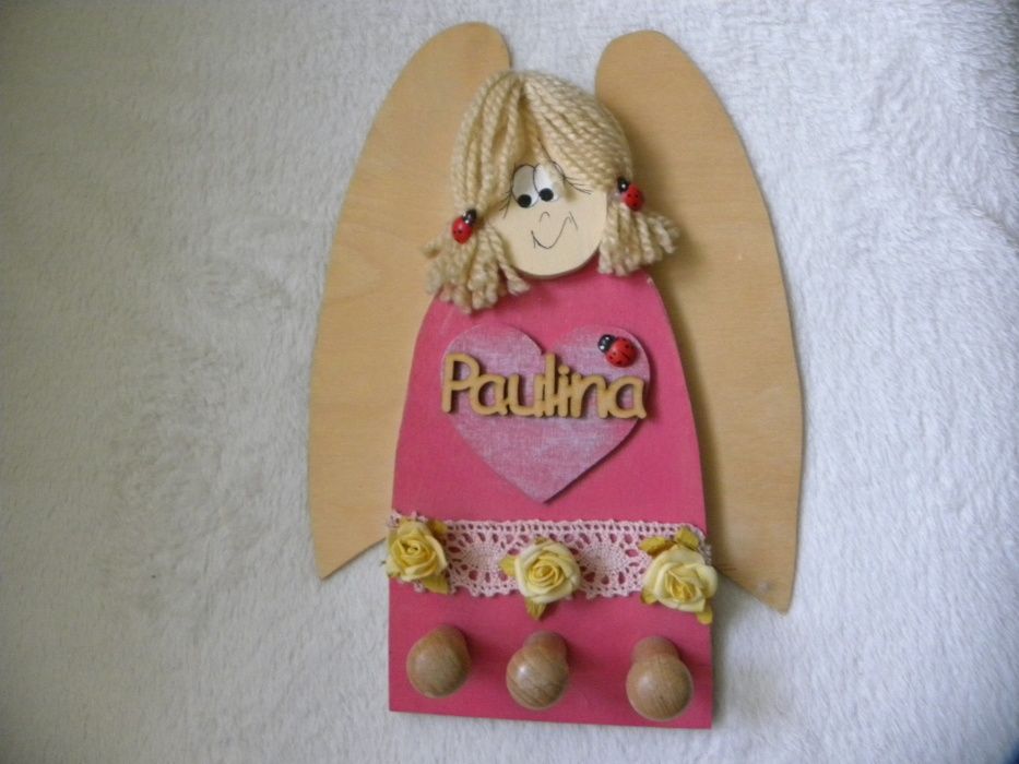Aniołek Paulina, sklejka, wieszak ozdobny dziecięcy, ozdoba