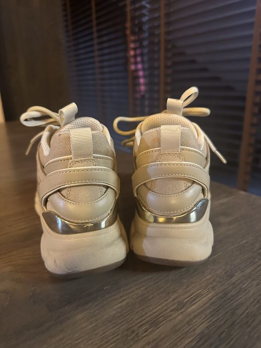 Кроссовки Michael Kors