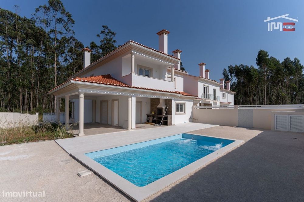 Moradia T4 (4 suites), Piscina, Churrasqueira e Garagem a 3,5 kms d...