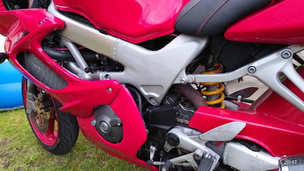 Honda VTR 1000 F