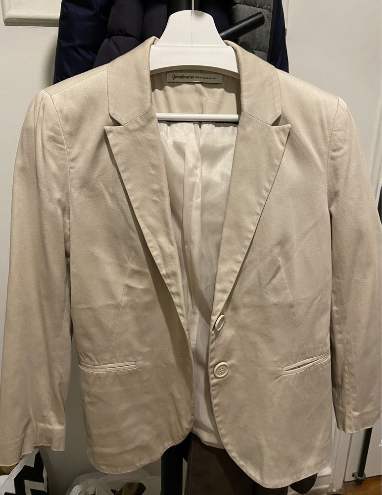 Blazer creme Stradivarius T: M