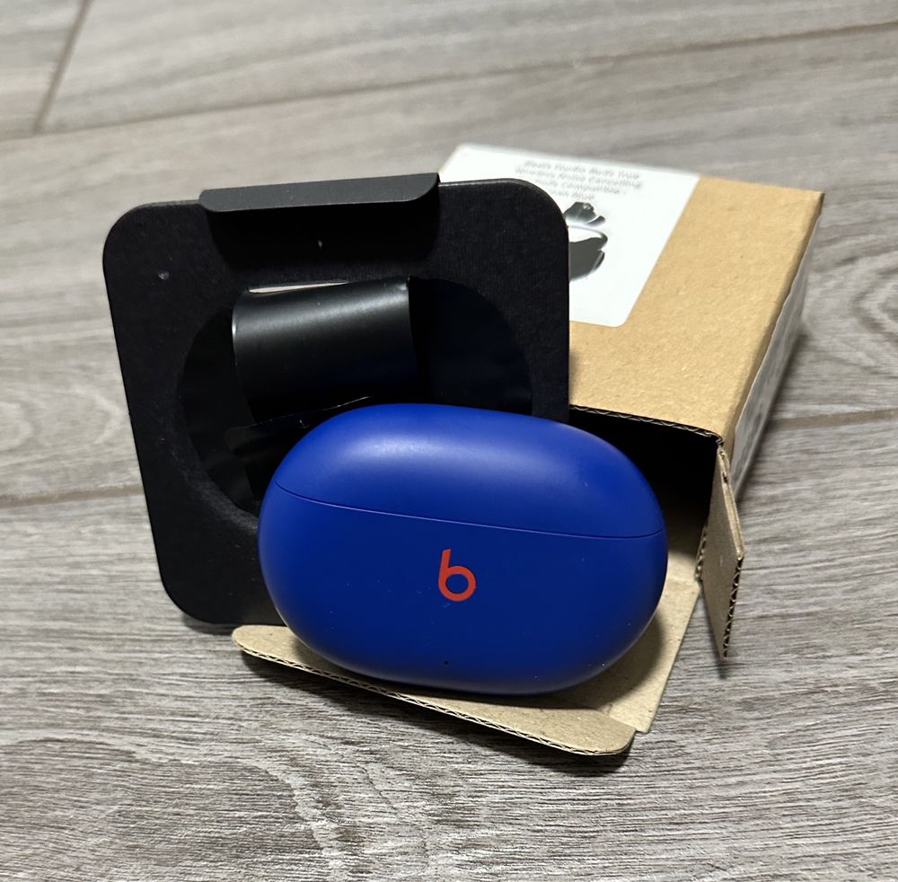 Навушники Apple beats studio buds сині (Refurbished)
