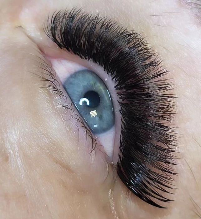 Нарощування вій Бородинський Наращивание ресниц Запорожье