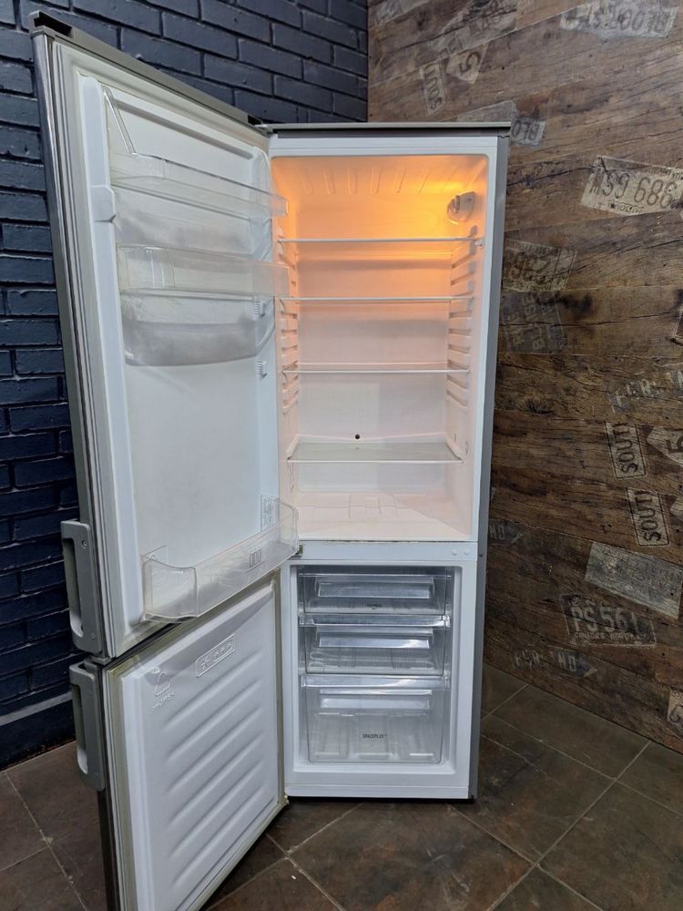 Дешевий Холодильник Б/У Indesit IBS16AA.З Доставкою і Заносом