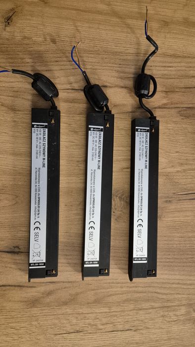 Zasilacz szynowy M-line