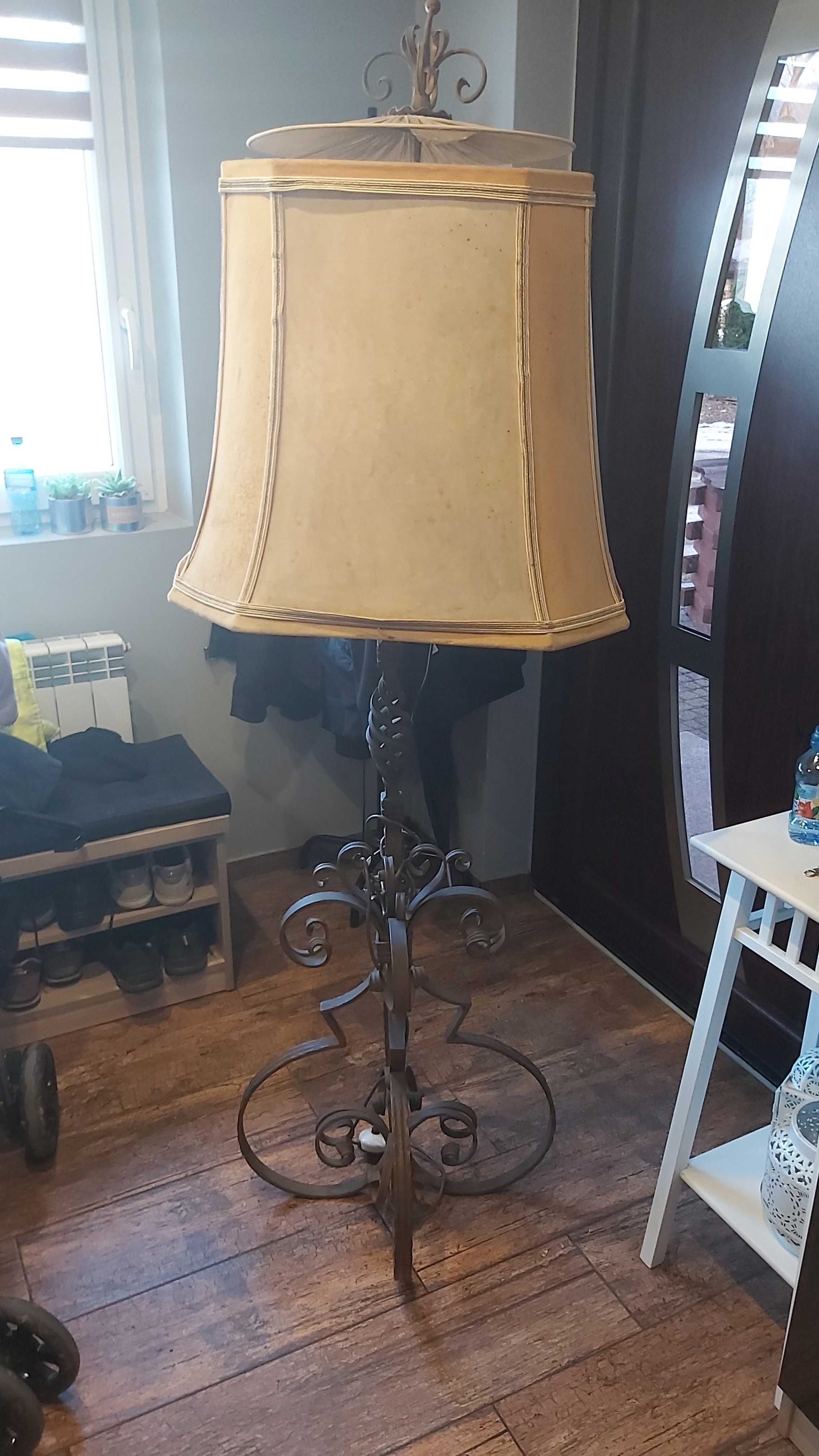 Stylowa lampa z abażurem retro dekoracja vintage prl stojąca