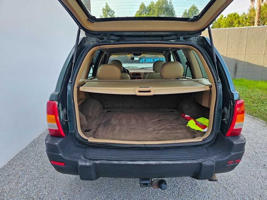 Jeep Grand Cherokee 3.1TD Laredo 4x4 Cx/Auto 10/2000