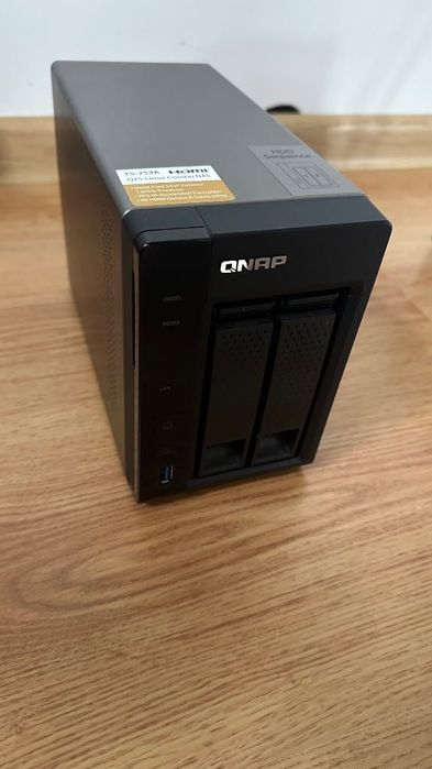 serwer NAS Qnap ts-253a - RAM 4GB - 2x4TB SATA