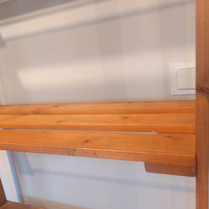 W SUPER cenie Wysoki regał sosnowy 4 półki 160cm