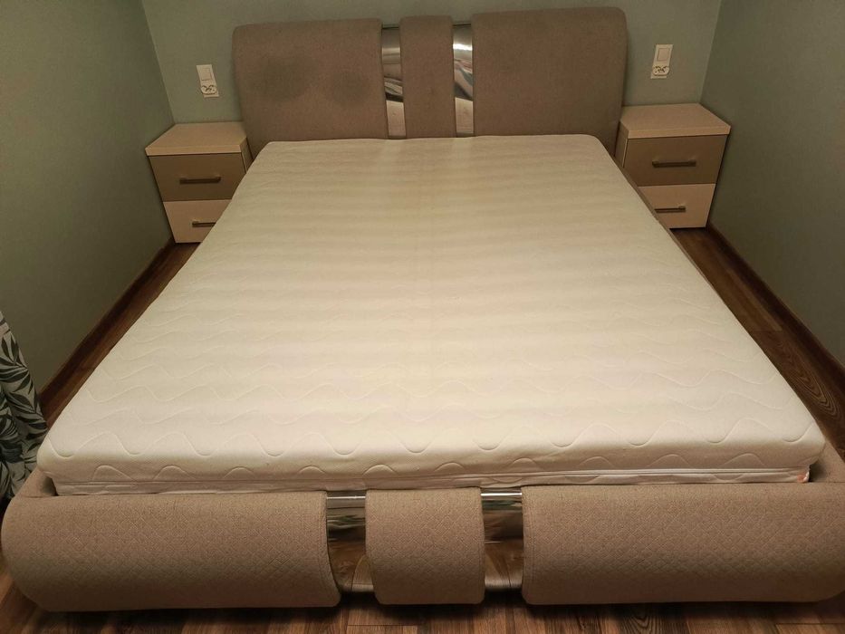 Łóżko z pojemnikiem, tapicerowane, 180 cm x 200 cm, solidne