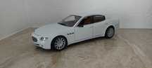Maserati Quattroporte Hot Wheels 1:18