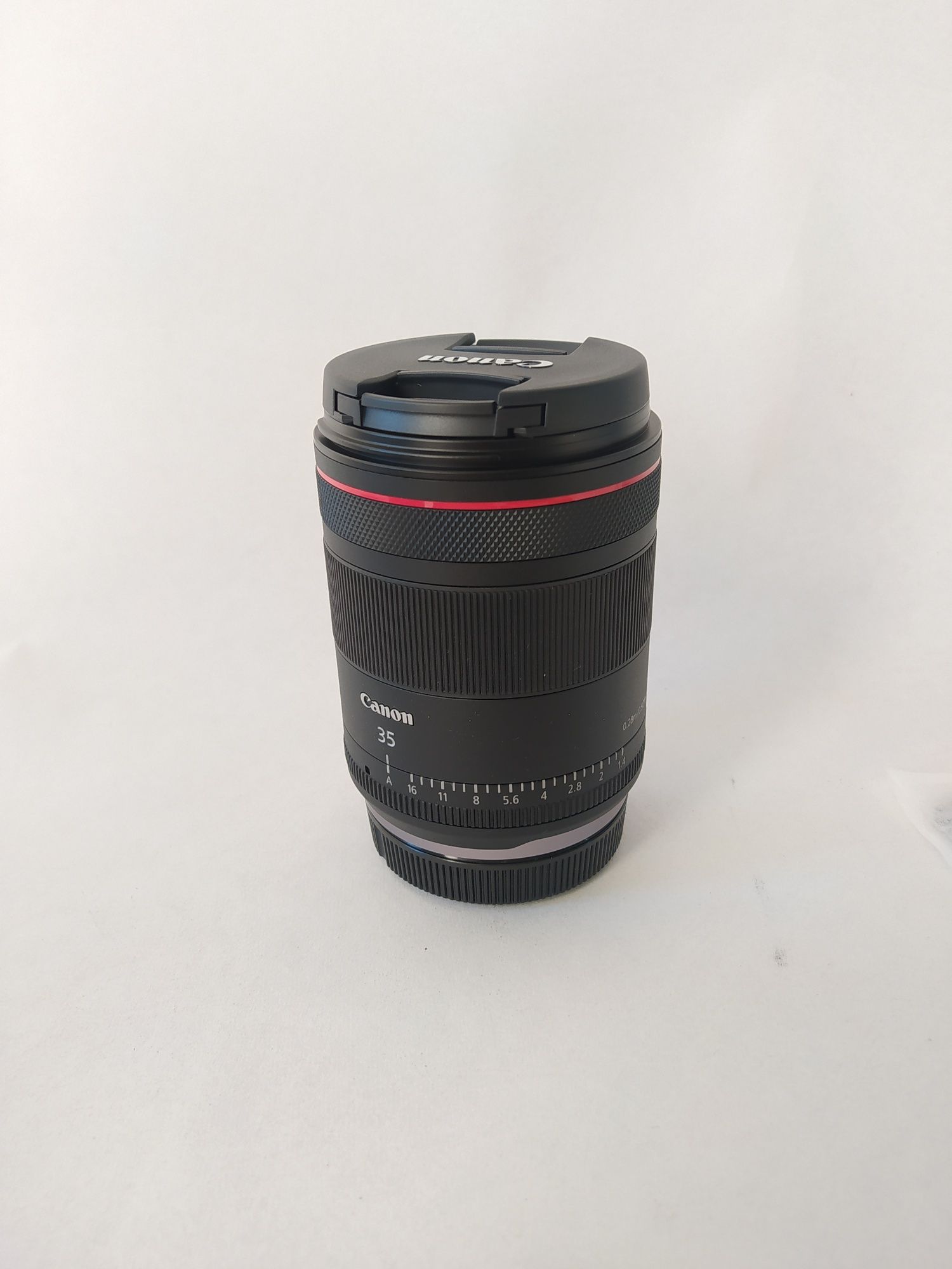 Об'єктив Canon RF 35mm f/1,4 L VCM, НОВИЙ