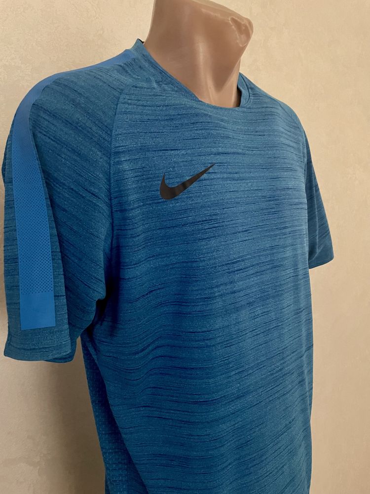 Футболка - NIKE Dri - Fit / Оригінал / M