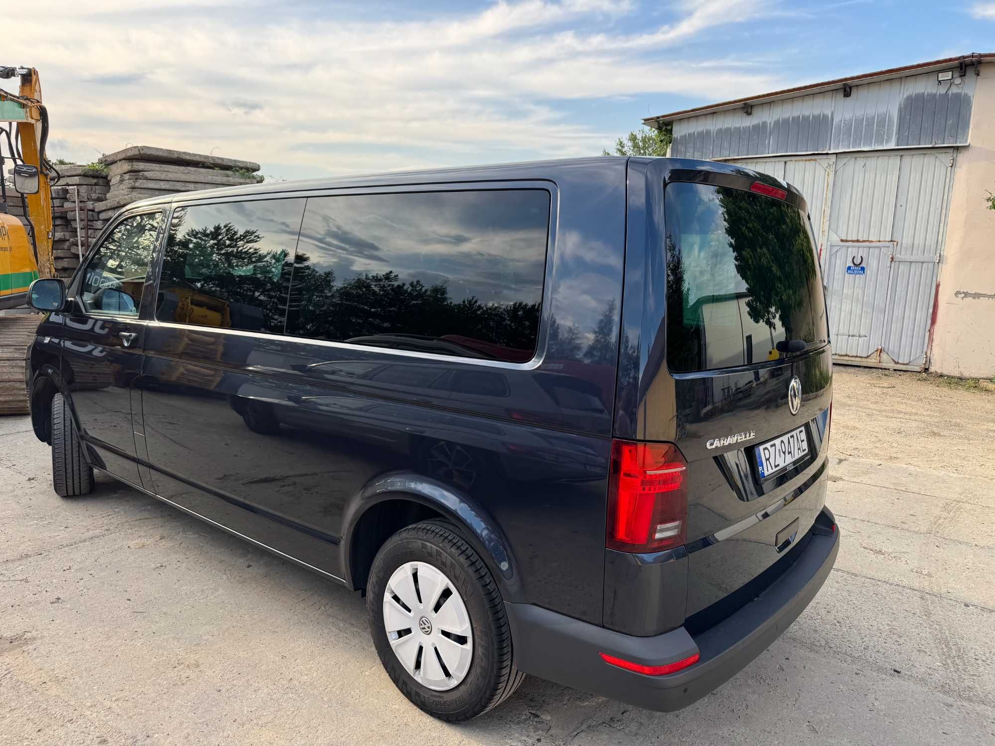 Volkswagen Caravelle 2,0 TDI