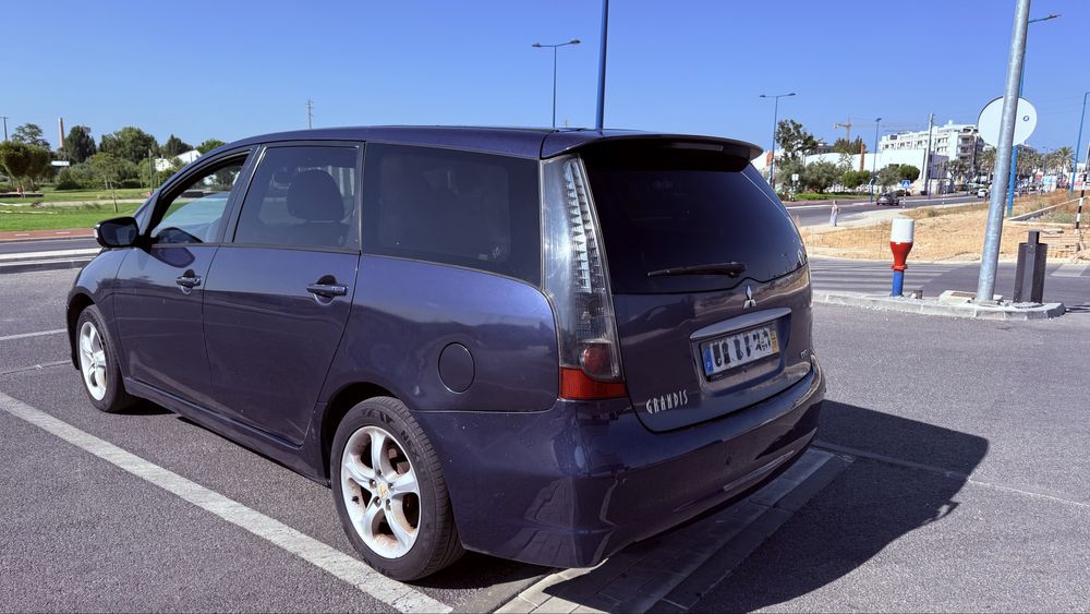 Mitsubishi Grandis 2.0 D 7 Lug