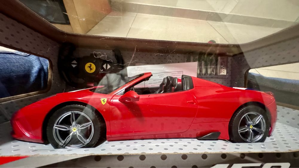 Rastar Ferrari 458 1/14 RC Speciale A