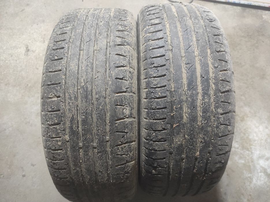 Nokian  215/55/17
