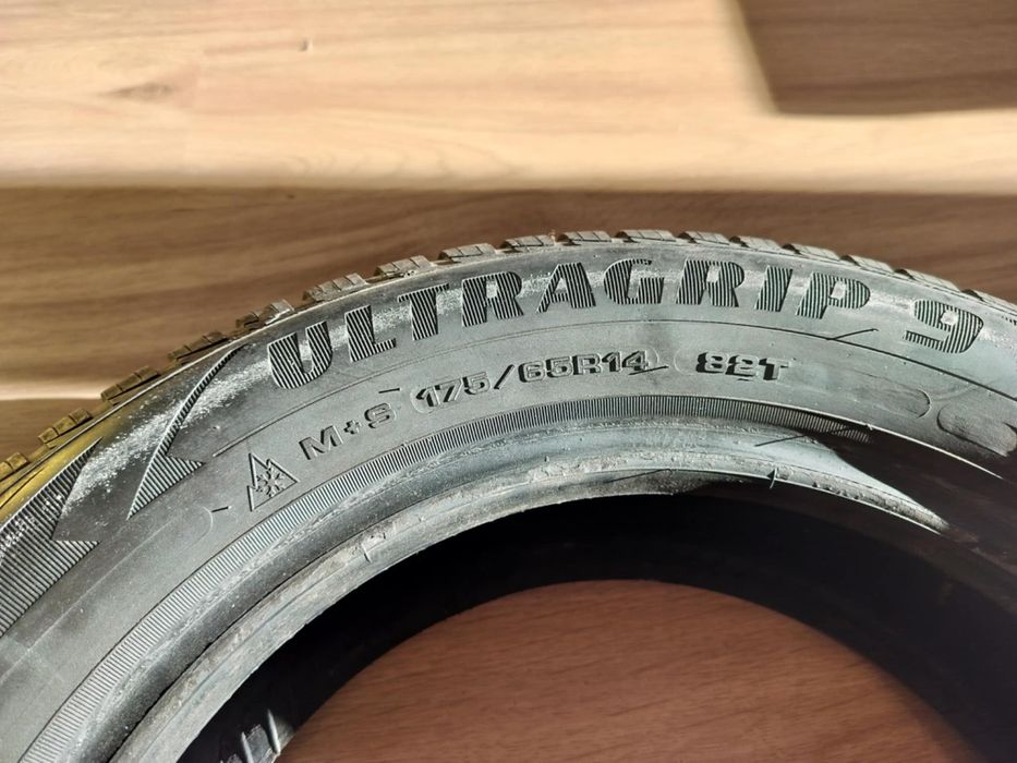 Opony zimowe 14" GOODYEAR