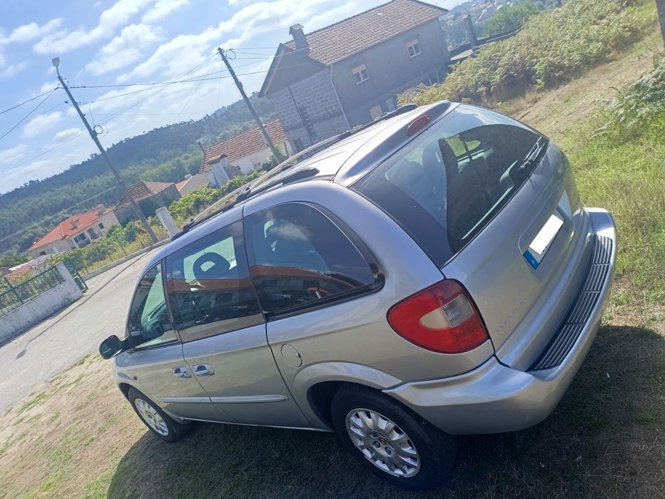 Chrysler Voyager 7lugares (excelente estado)