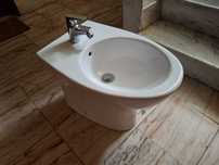 Bidé Sanitana com Torneira Grohe – Quase Novo!