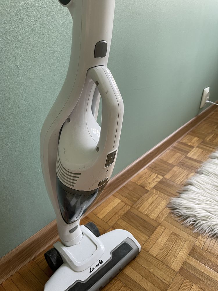 Odkurzacz pionowy bezprzewodowy