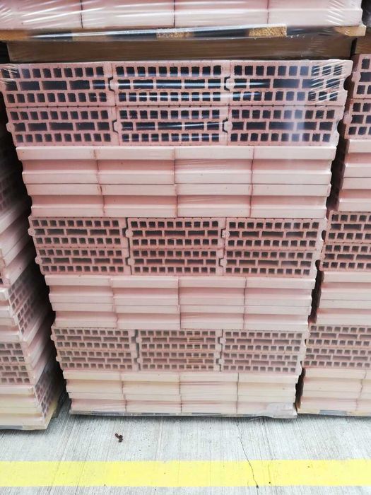 Pustak ceramiczny , Ceramika Podkarpacka